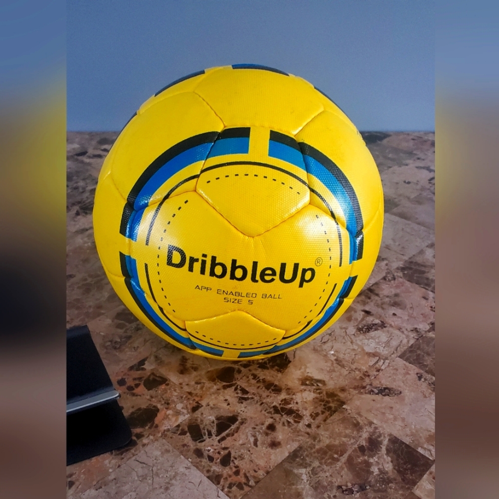Dribble Up Smart Soccer Ball